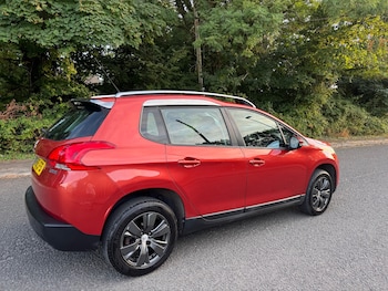 Used Peugeot 2008 2016 for sale - 79365288: Photo