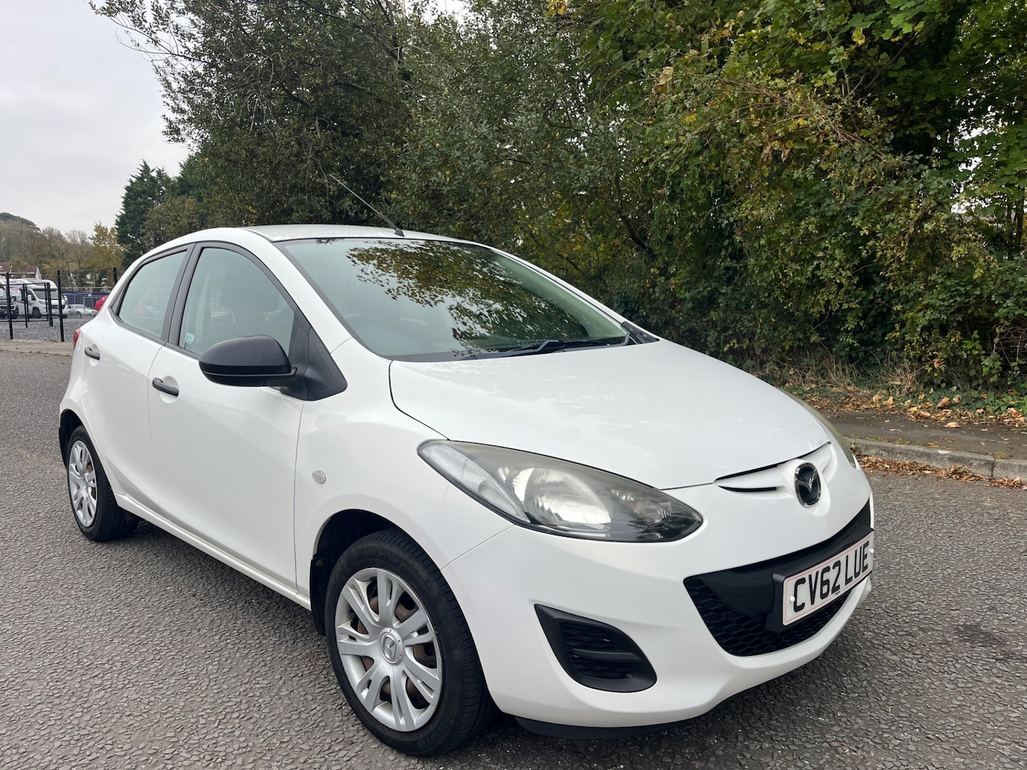 Used Mazda Mazda2 2012 for sale - 76275041: Photo 1