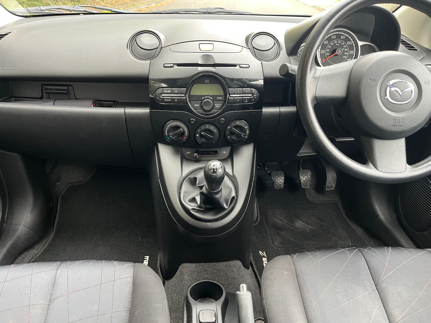 Used Mazda Mazda2 2012 for sale - 76275041: Photo 10