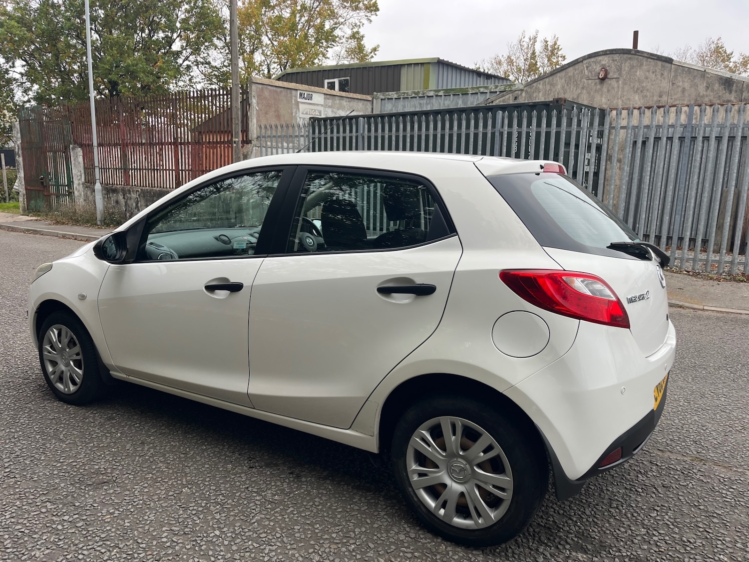 Used Mazda Mazda2 2012 for sale - 76275041: Photo 5