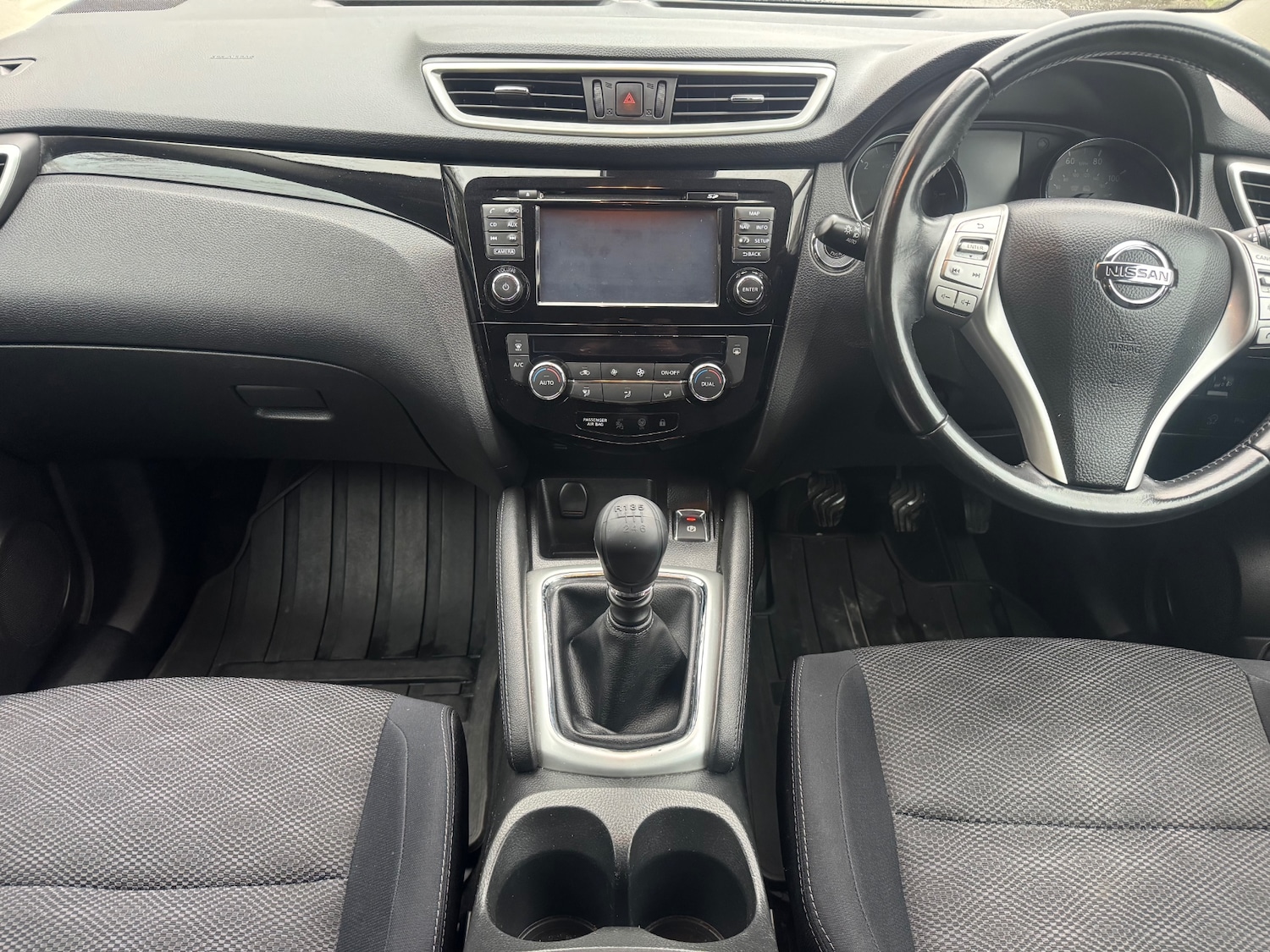 Used Nissan Qashqai 2015 for sale - 77689605: Photo 8