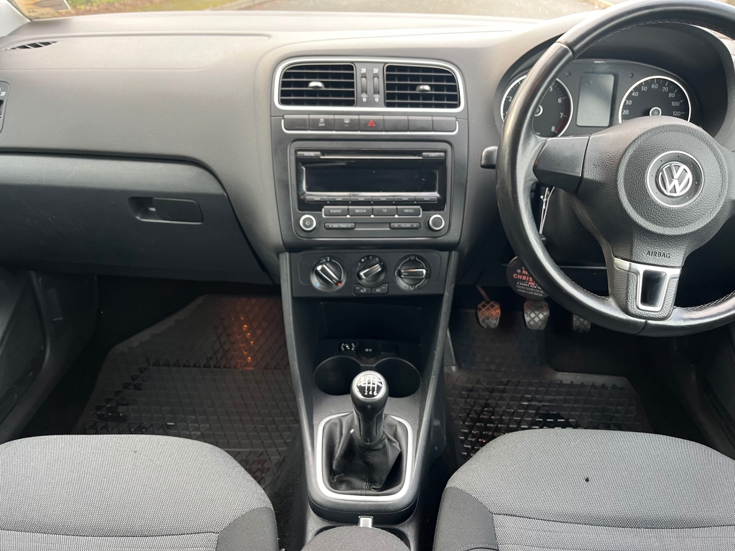 Used Volkswagen Polo 2011 for sale - 77818031: Photo 10