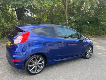 Used Ford Fiesta 2016 for sale - 75497035: Photo