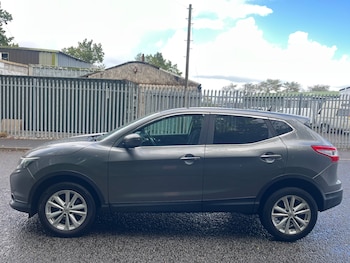 Used Nissan Qashqai 2015 for sale - 75951652: Photo