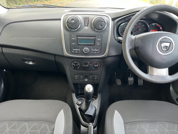 Used Dacia Sandero Stepway 2014 for sale - 76299843: Photo 10