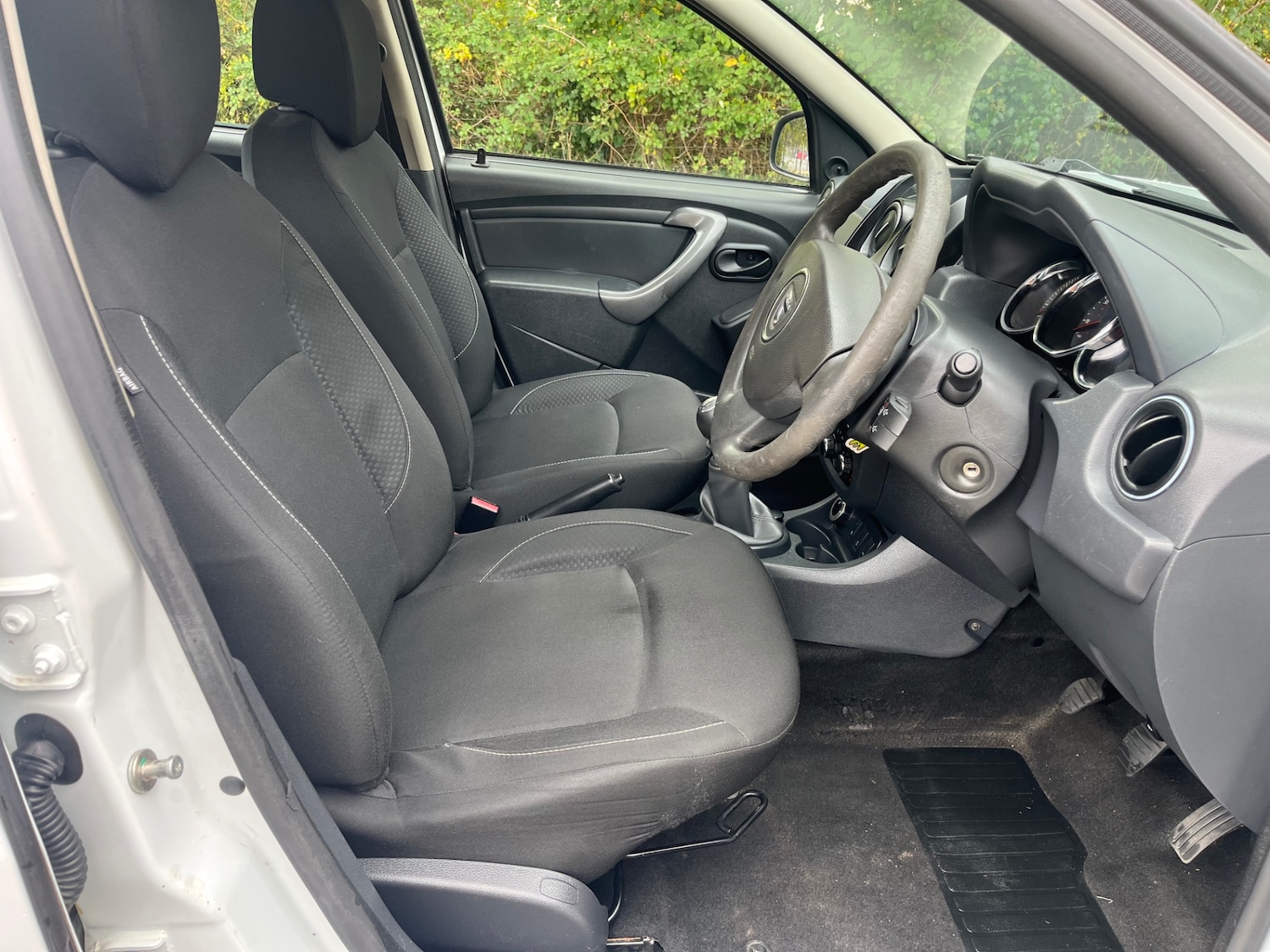 Used Dacia Duster 2016 for sale - 76392084: Photo 9