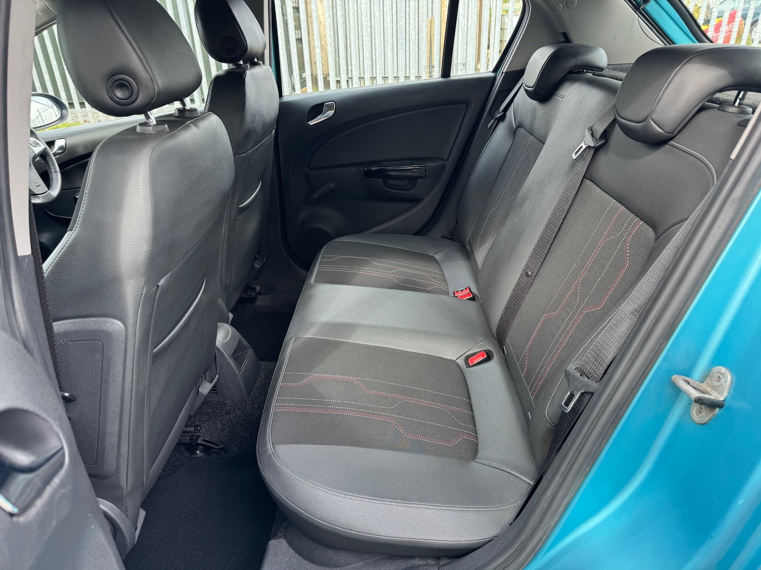 Used Vauxhall Corsa 2012 for sale - 78026910: Photo 9