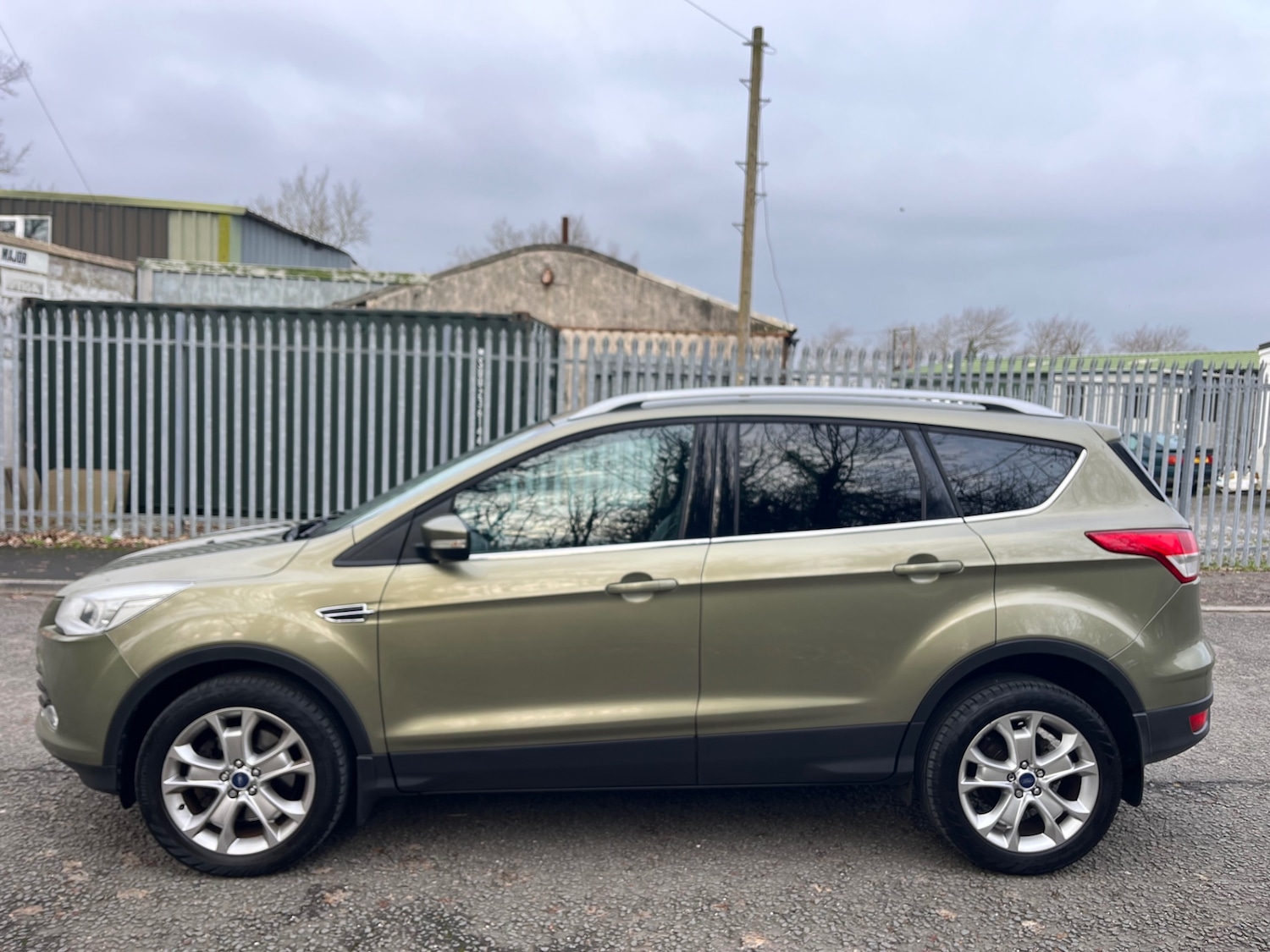 Used Ford Kuga 2013 for sale - 77038684: Photo 4