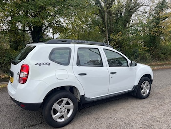 Used Dacia Duster 2016 for sale - 77951924: Photo