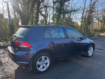 Used Volkswagen Golf 2015 for sale - 77350793: Photo