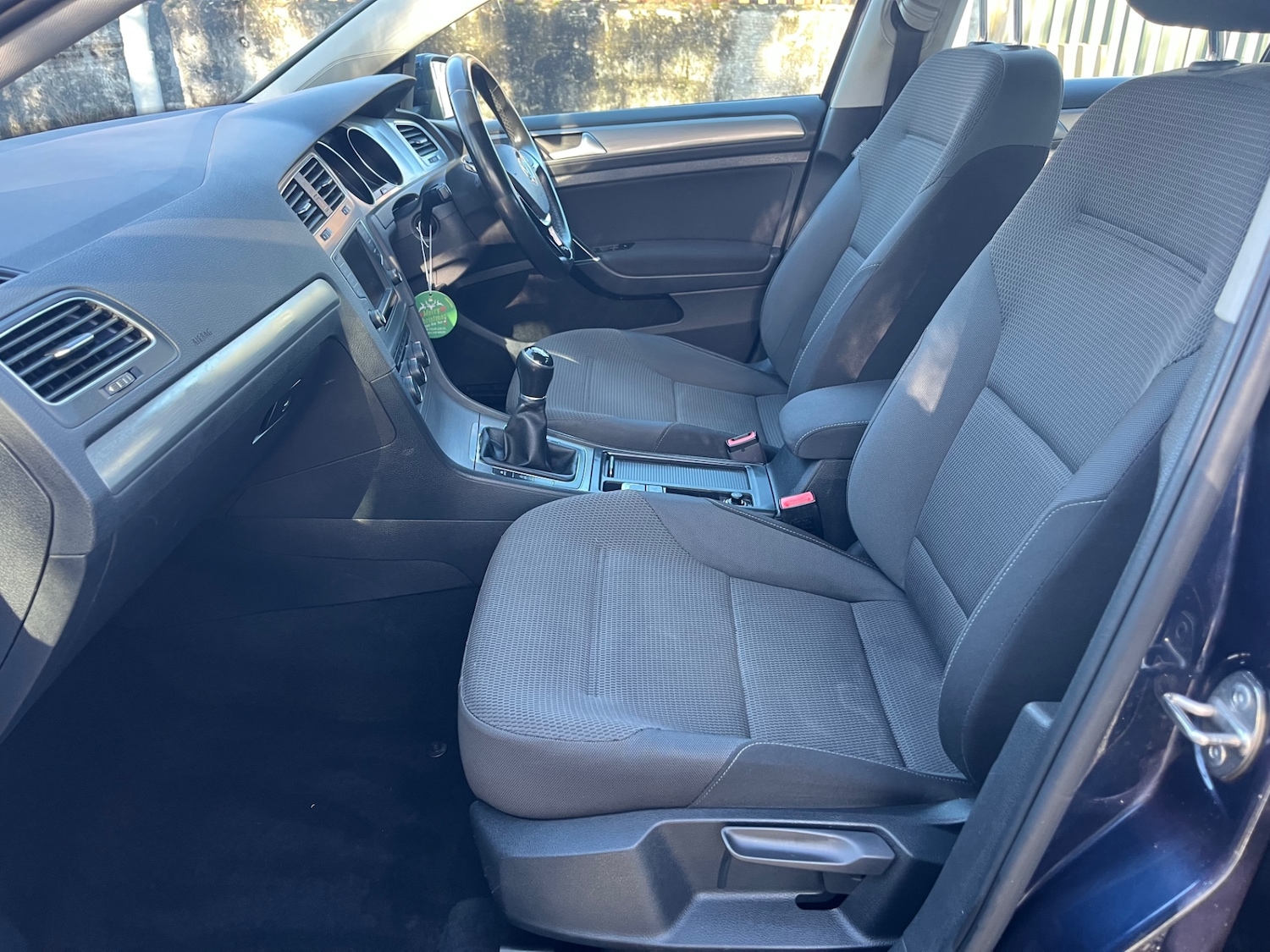 Used Volkswagen Golf 2015 for sale - 77350793: Photo 9