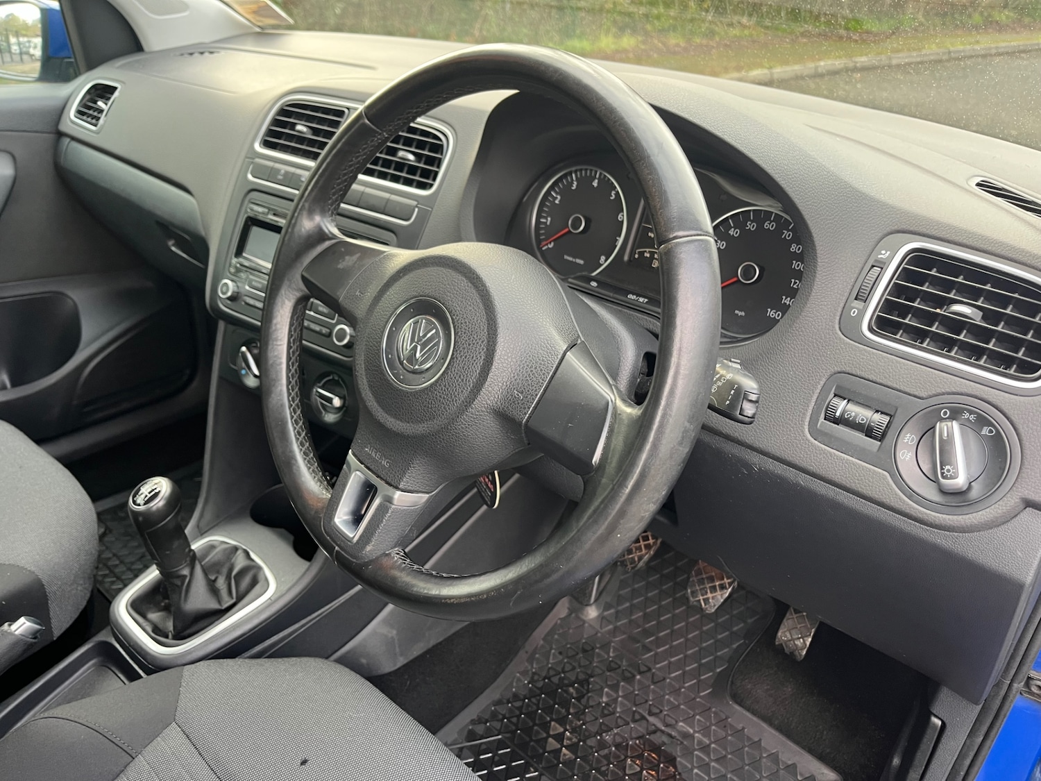 Used Volkswagen Polo 2011 for sale - 77196650: Photo 11