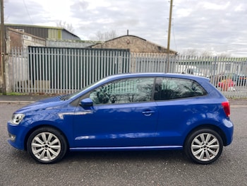Used Volkswagen Polo 2011 for sale - 77196650: Photo