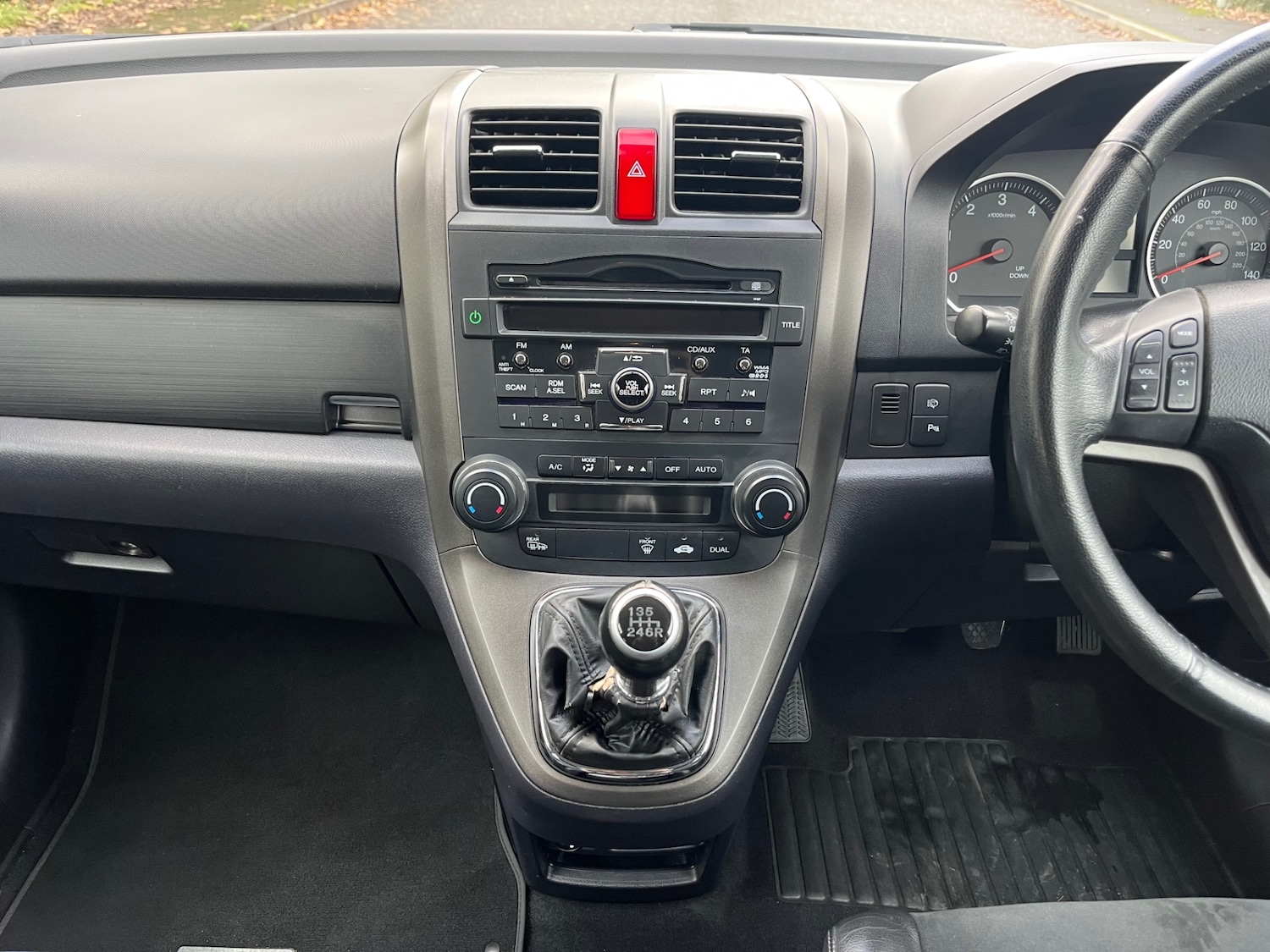 Used Honda CR-V 2010 for sale - 76907873: Photo 9