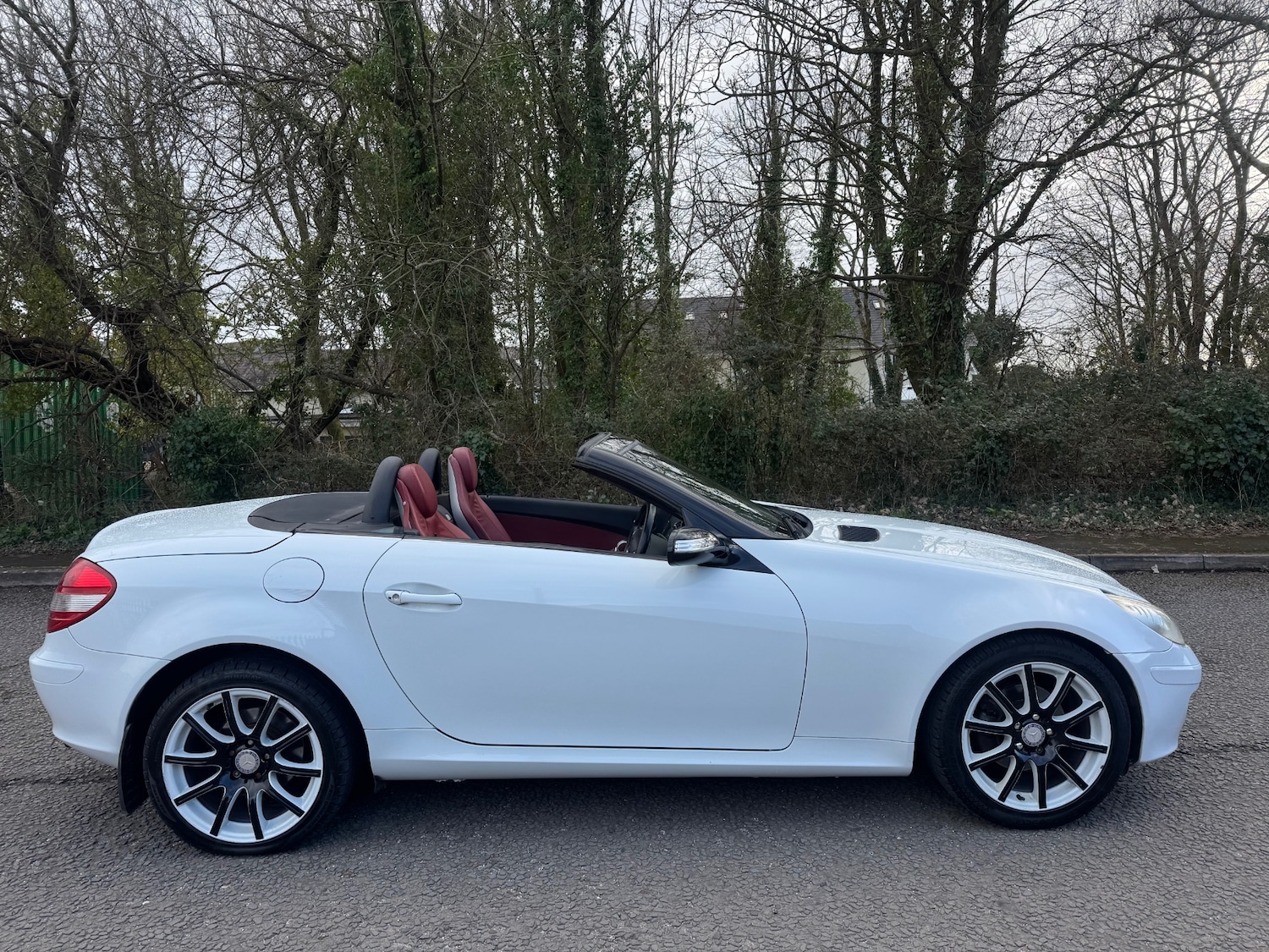 Used Mercedes-Benz SLK 2005 for sale - 77569745: Photo 2