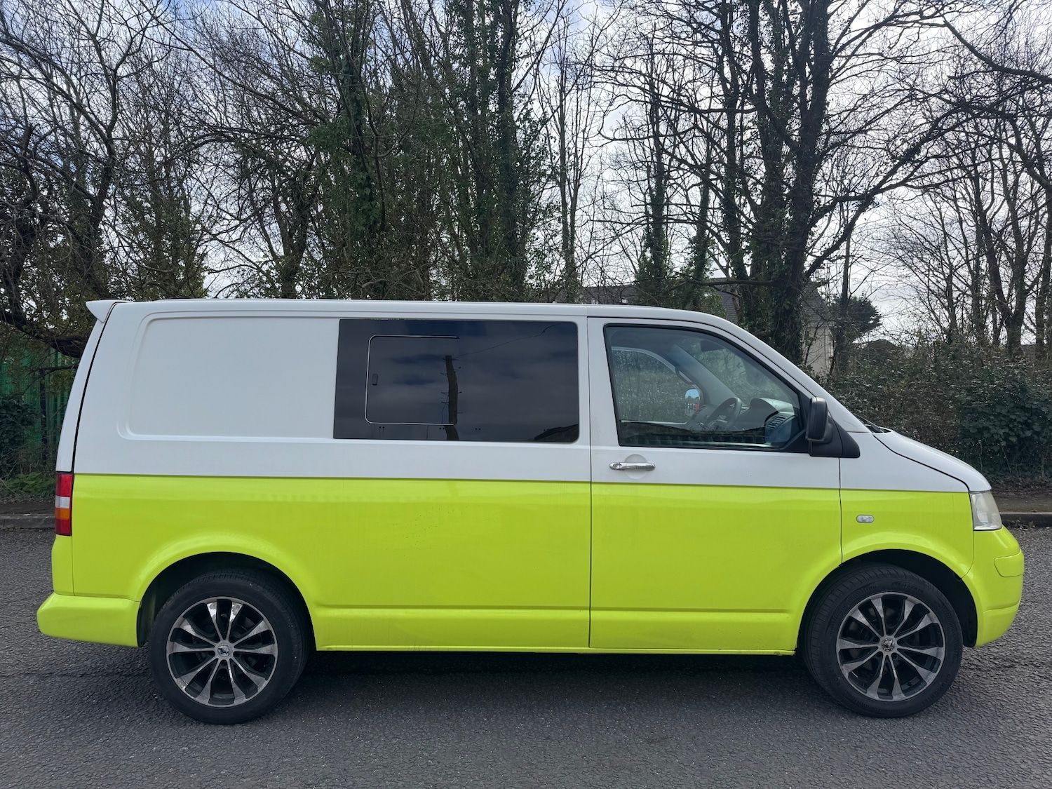 Used Volkswagen Transporter 2004 for sale - 77917386: Photo 2