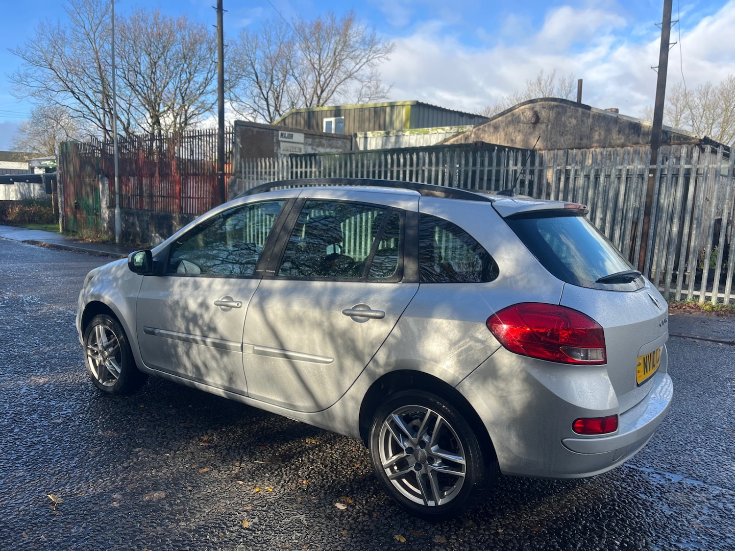 Used Renault Clio 2010 for sale - 76792655: Photo 5