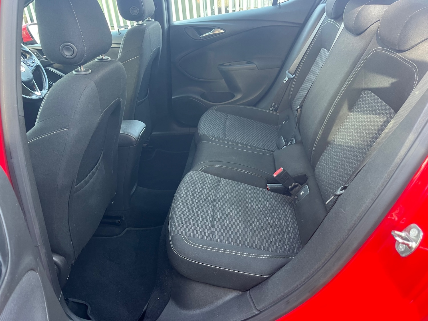 Used Vauxhall Astra 2016 for sale - 76566709: Photo 9