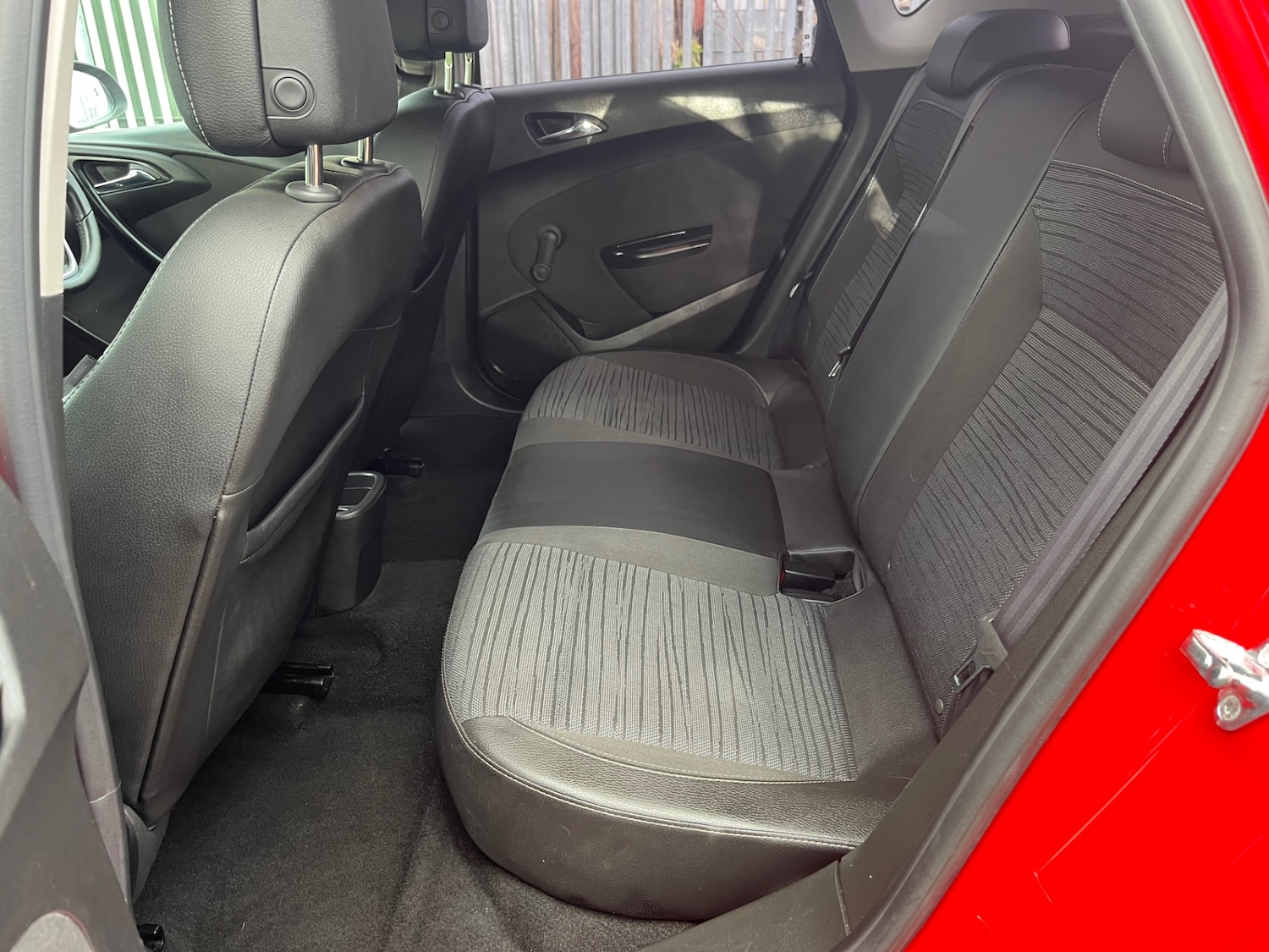 Used Vauxhall Astra 2015 for sale - 76893336: Photo 9