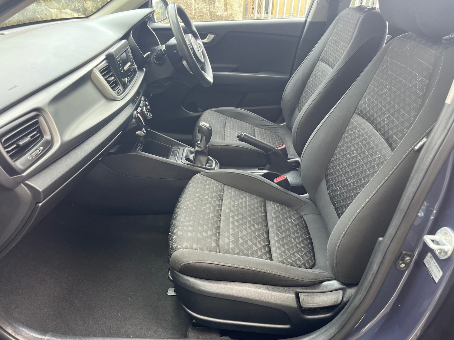 Used Kia Rio 2017 for sale - 76526769: Photo 8