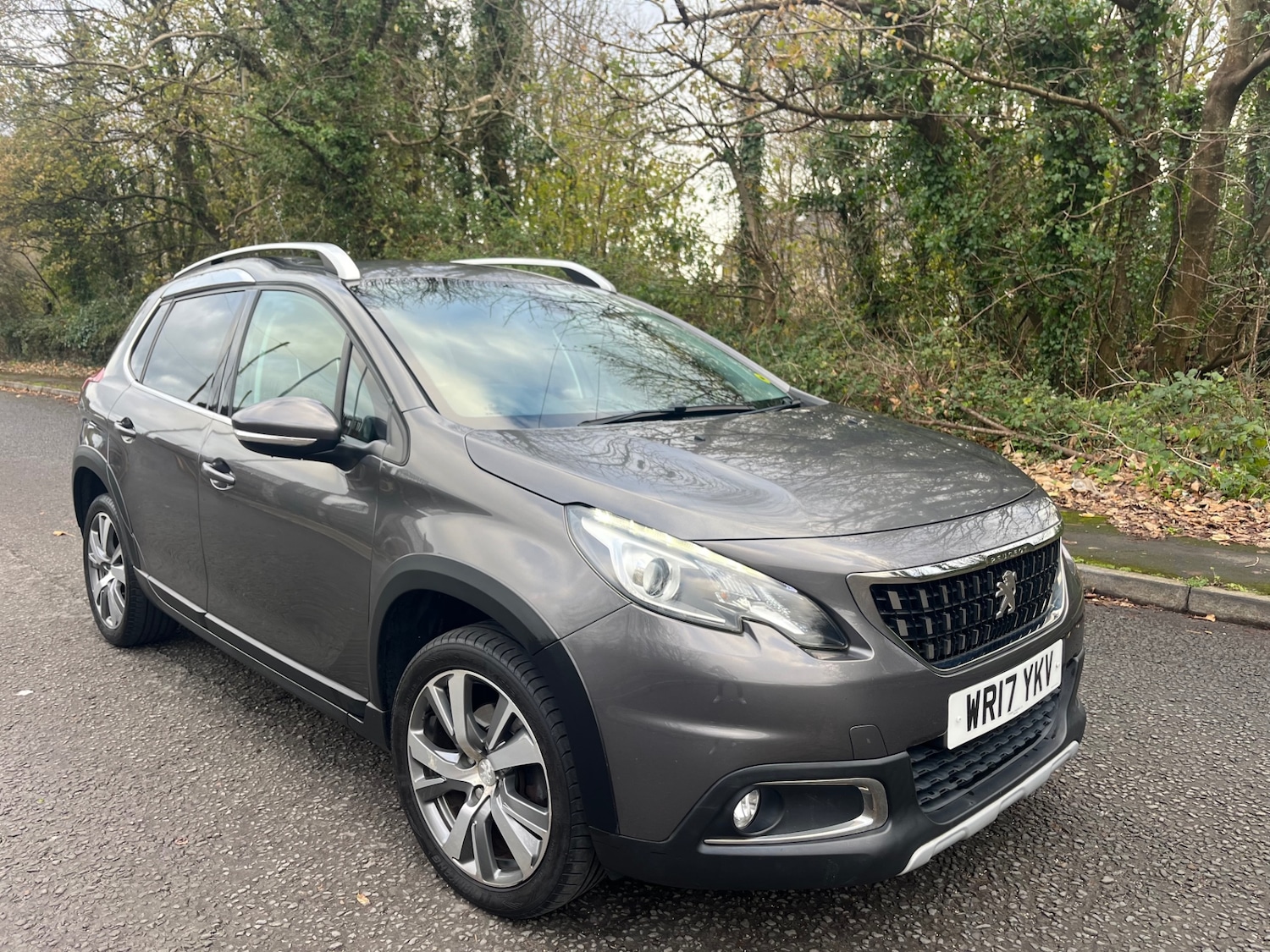 Used Peugeot 2008 2017 for sale - 76682496: Photo 1
