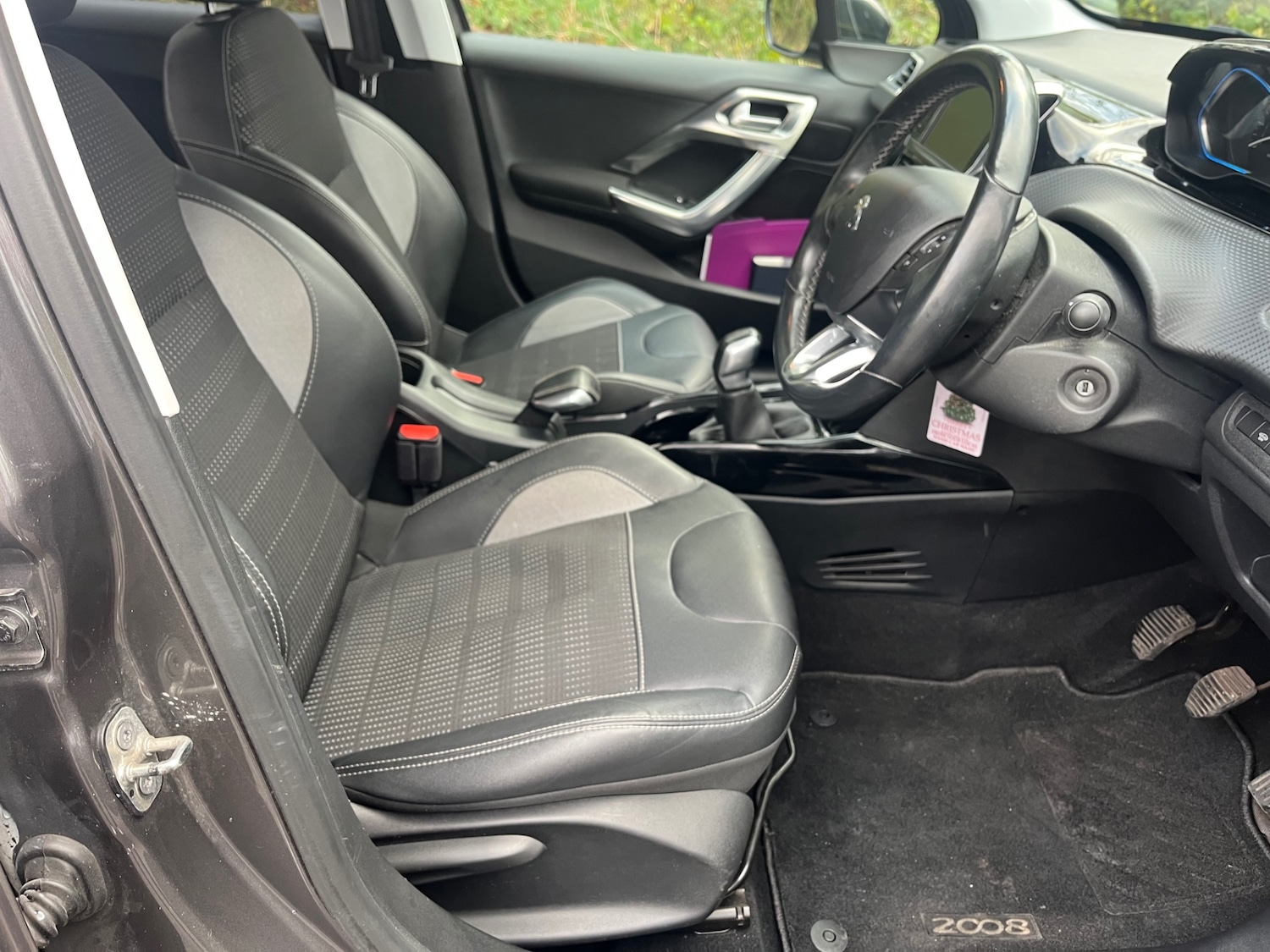 Used Peugeot 2008 2017 for sale - 76682496: Photo 9