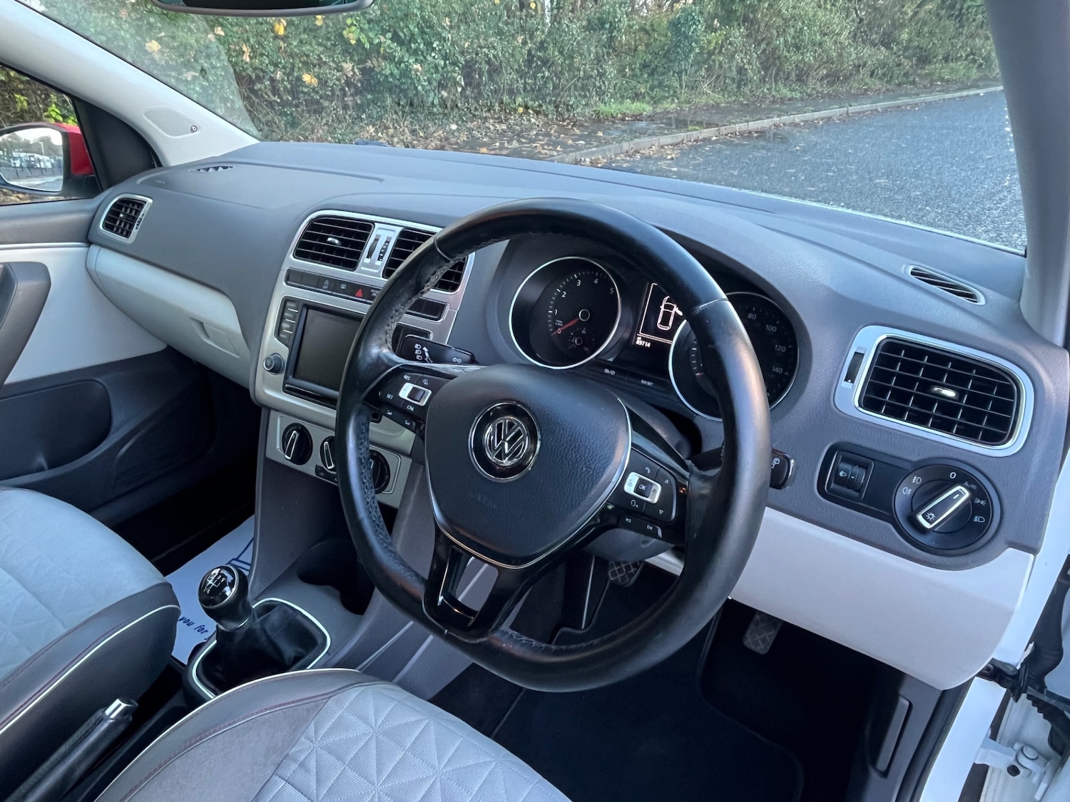 Used Volkswagen Polo 2017 for sale - 76799545: Photo 11