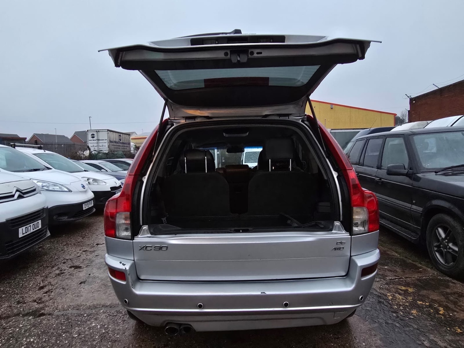 Used Volvo XC90 2005 for sale - 77241972: Photo 6