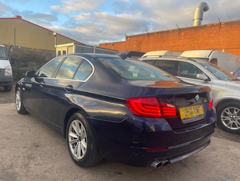 Used BMW 5 Series 2011 for sale - 77049318: Photo