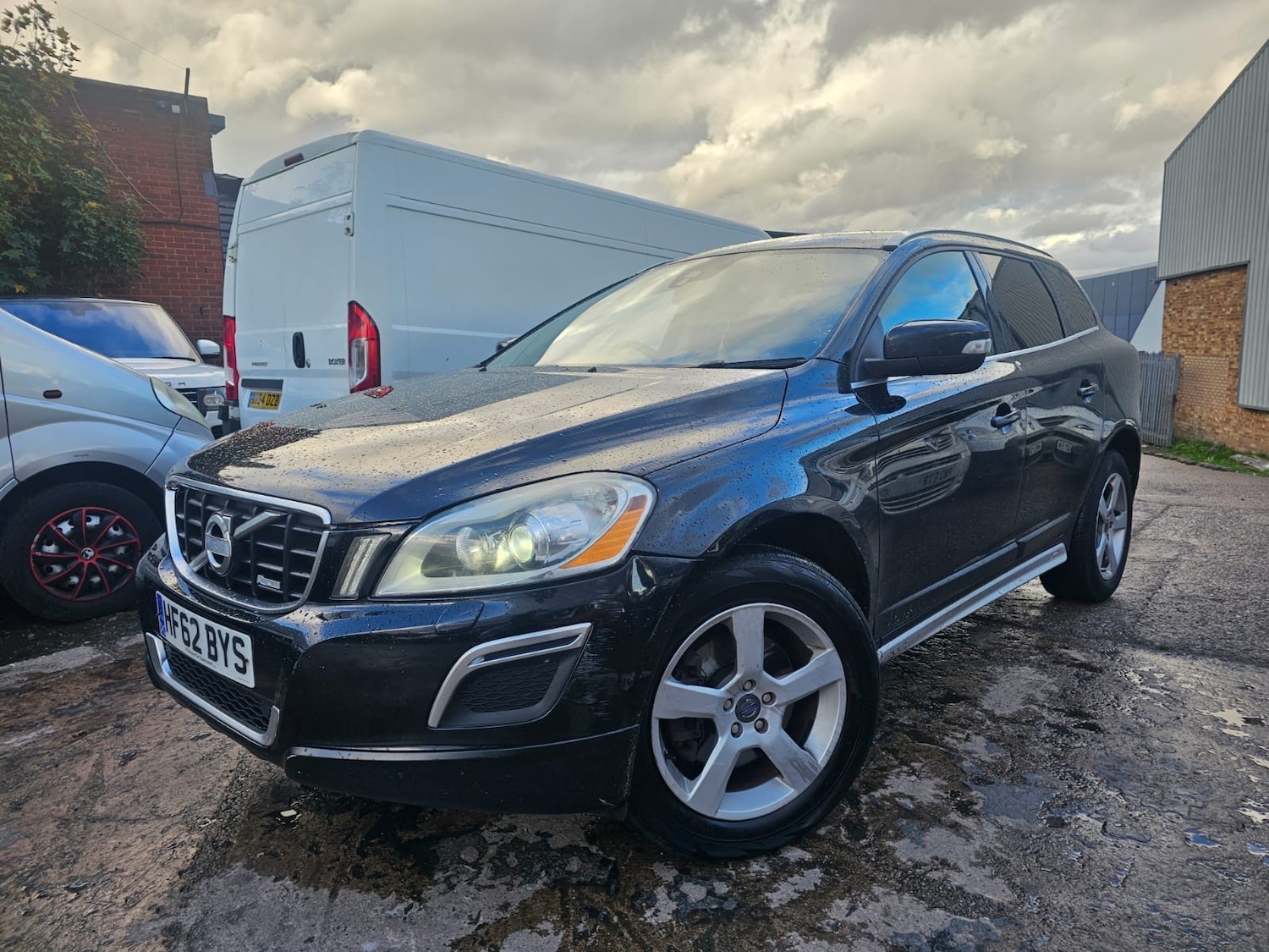 Used Volvo XC60 2013 for sale - 76446068: Photo 3