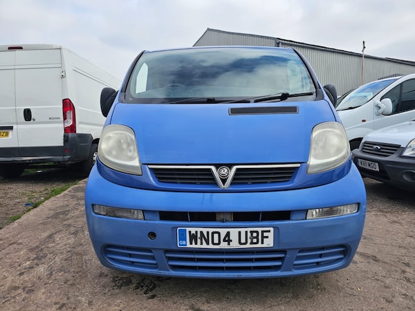 Used Vauxhall Vivaro 2004 for sale - 76246335: Photo 2