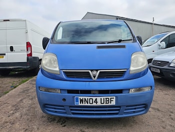 Used Vauxhall Vivaro 2004 for sale - 76246335: Photo 2