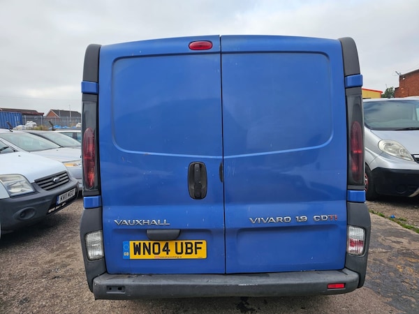 Used Vauxhall Vivaro 2004 for sale - 76246335: Photo 6