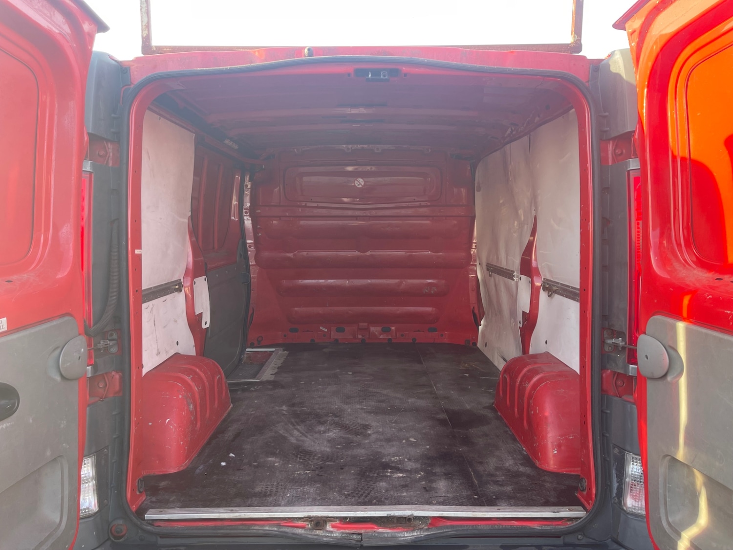 Used Vauxhall Vivaro 2009 for sale - 76941827: Photo 7
