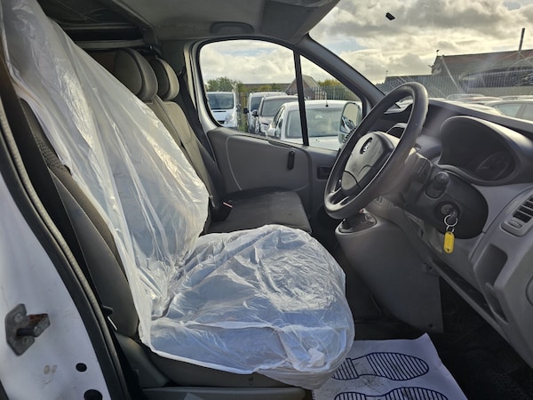 Used Vauxhall Vivaro 2013 for sale - 76211584: Photo 11