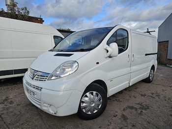 Used Vauxhall Vivaro 2013 for sale - 76211584: Photo 3
