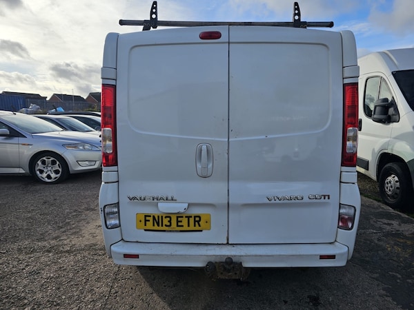 Used Vauxhall Vivaro 2013 for sale - 76211584: Photo 7