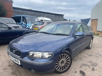 Used Volvo S60 2002 for sale - 75608497: Photo