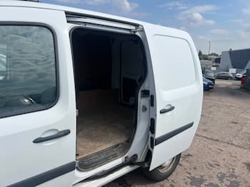 Used Renault Kangoo 2015 for sale - 79644869: Photo