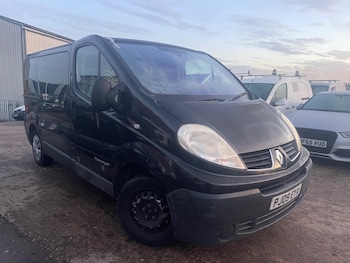 Renault Trafic feature image