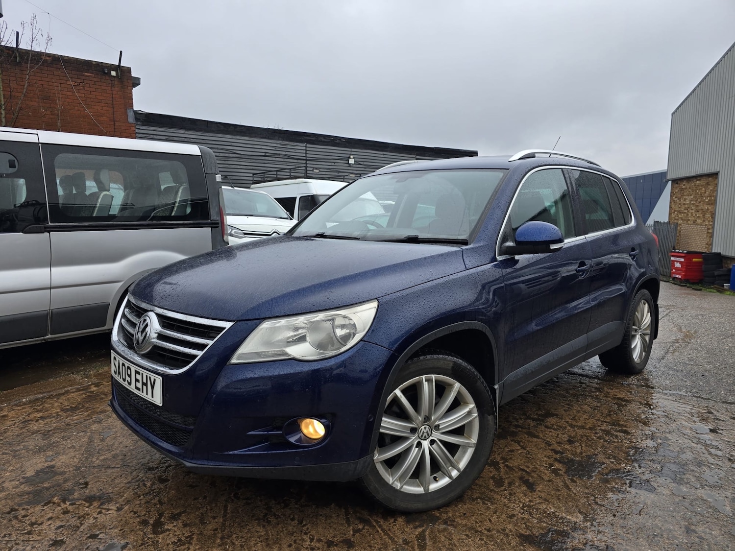 Used Volkswagen Tiguan 2009 for sale - 77541851: Photo 3