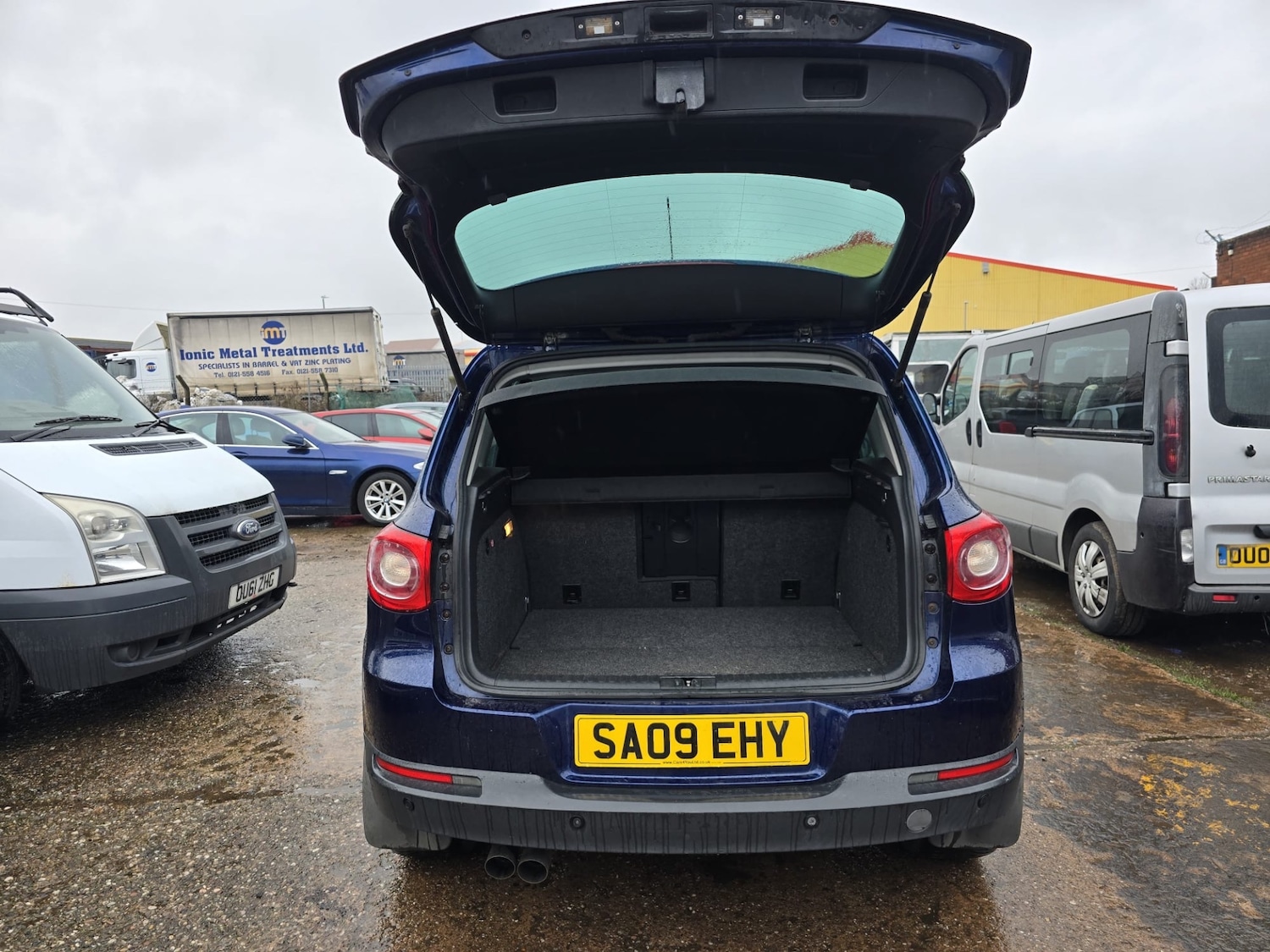 Used Volkswagen Tiguan 2009 for sale - 77541851: Photo 6