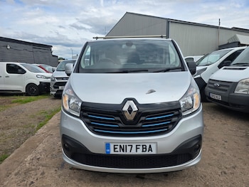 Used Renault Trafic 2017 for sale - 78969642: Photo