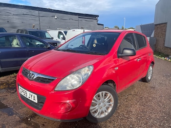 Used Hyundai i20 2009 for sale - 75939860: Photo