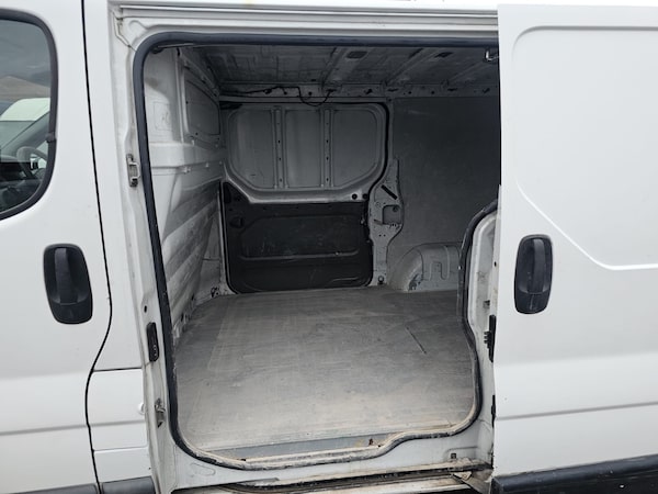 Used Vauxhall Vivaro 2005 for sale - 76314224: Photo 4