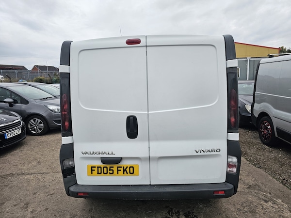 Used Vauxhall Vivaro 2005 for sale - 76314224: Photo 6