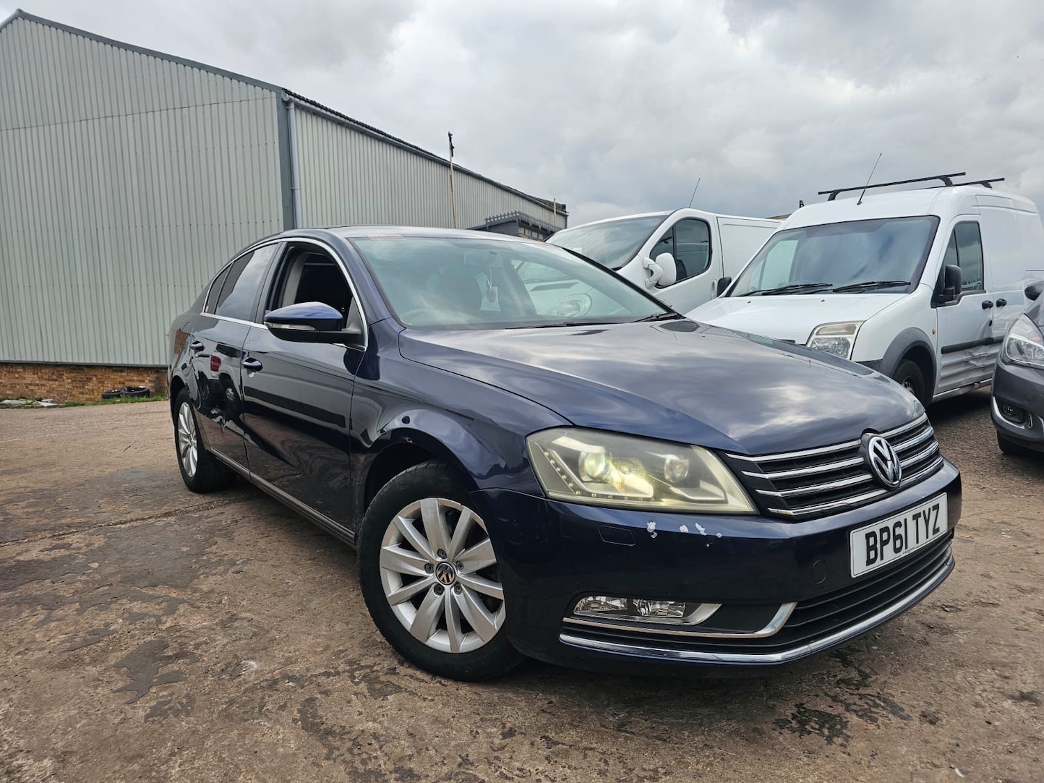 Used Volkswagen Passat 2023 for sale - 76314238: Photo 1