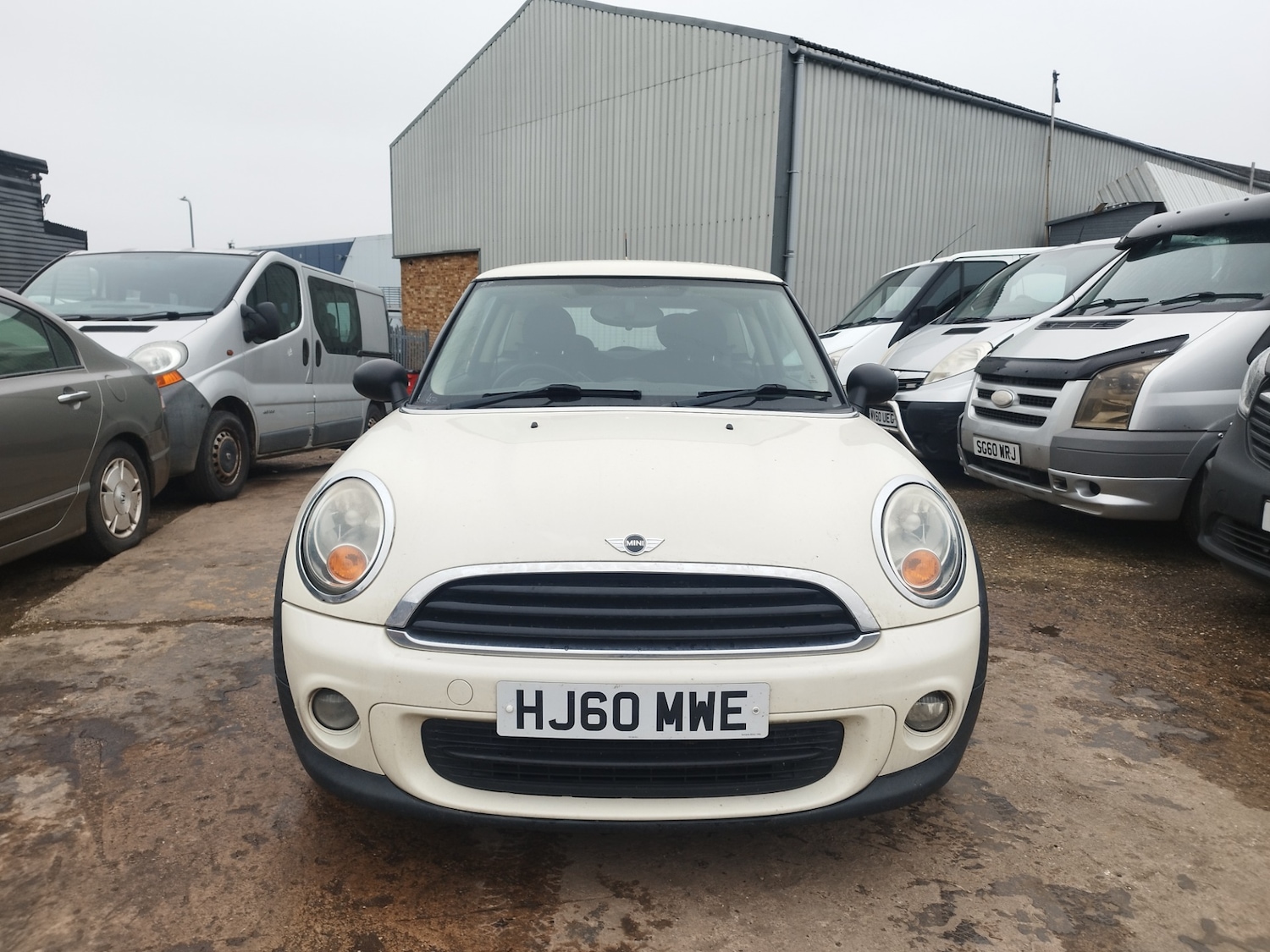 Used MINI Hatch 2010 for sale - 77781537: Photo 2