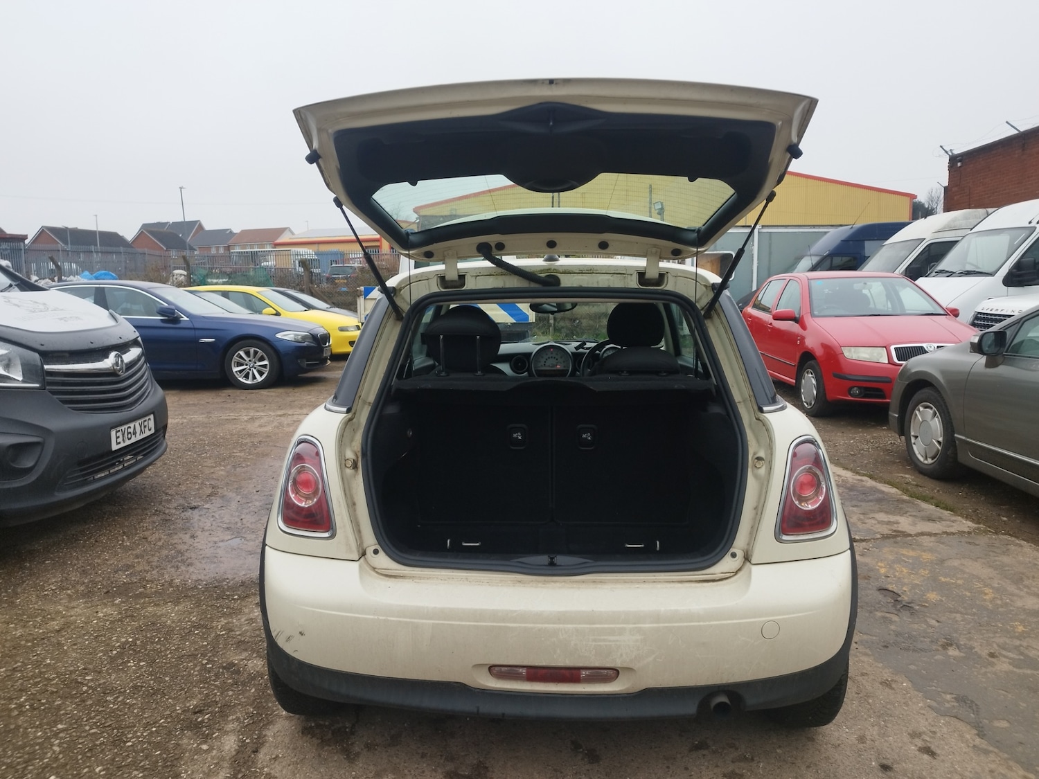 Used MINI Hatch 2010 for sale - 77781537: Photo 6