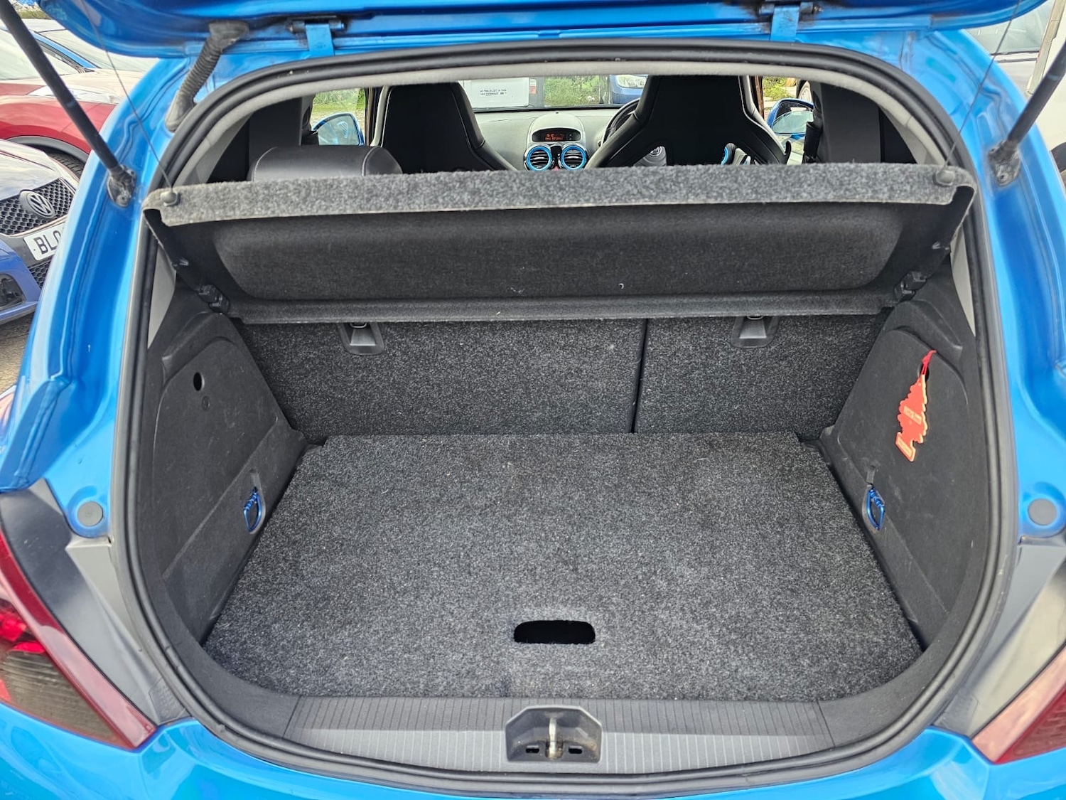 Used Vauxhall Corsa 2011 for sale - 76595260: Photo 8